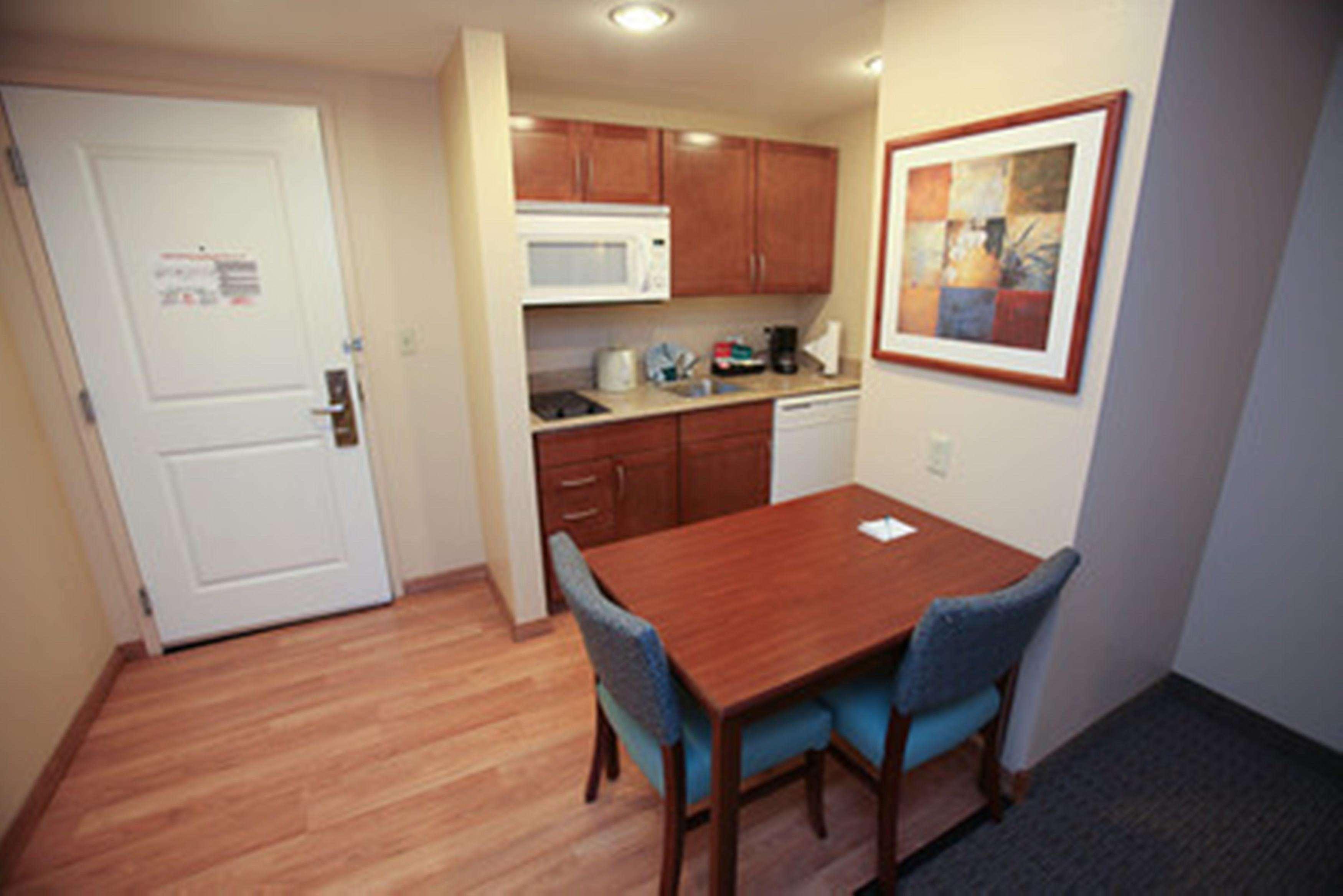 Homewood Suites By Hilton Орланд Парк Екстериор снимка