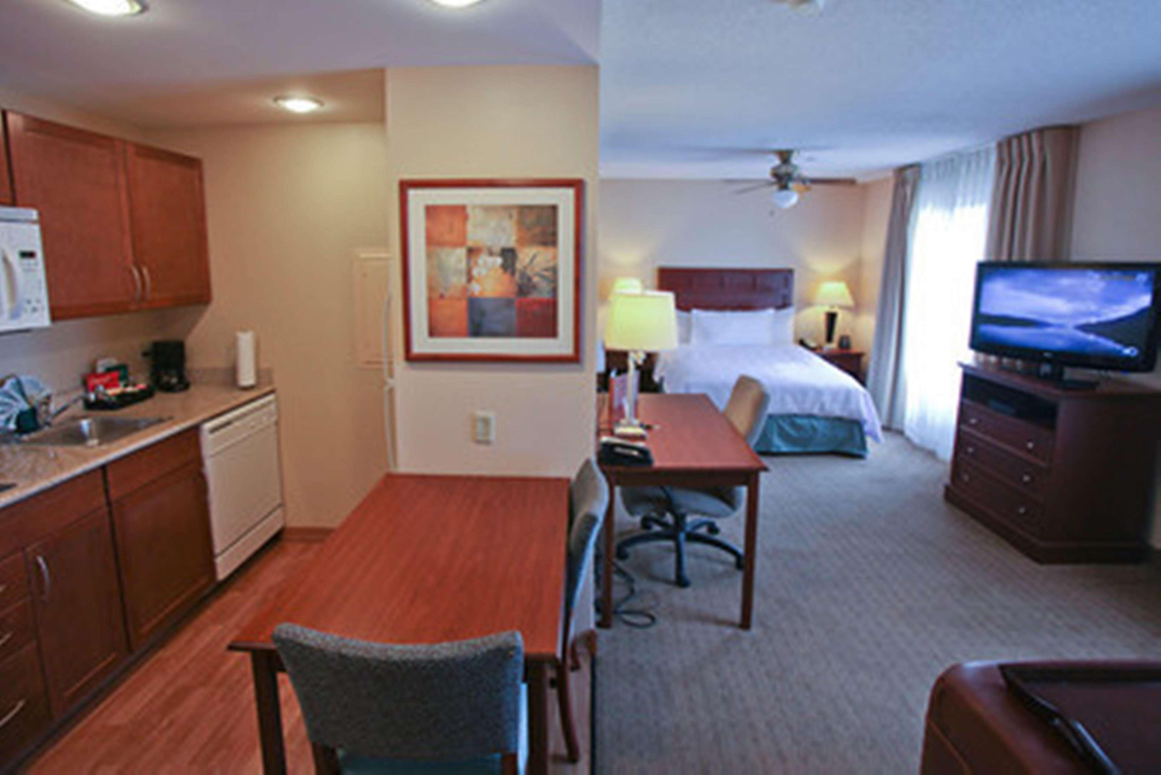 Homewood Suites By Hilton Орланд Парк Екстериор снимка