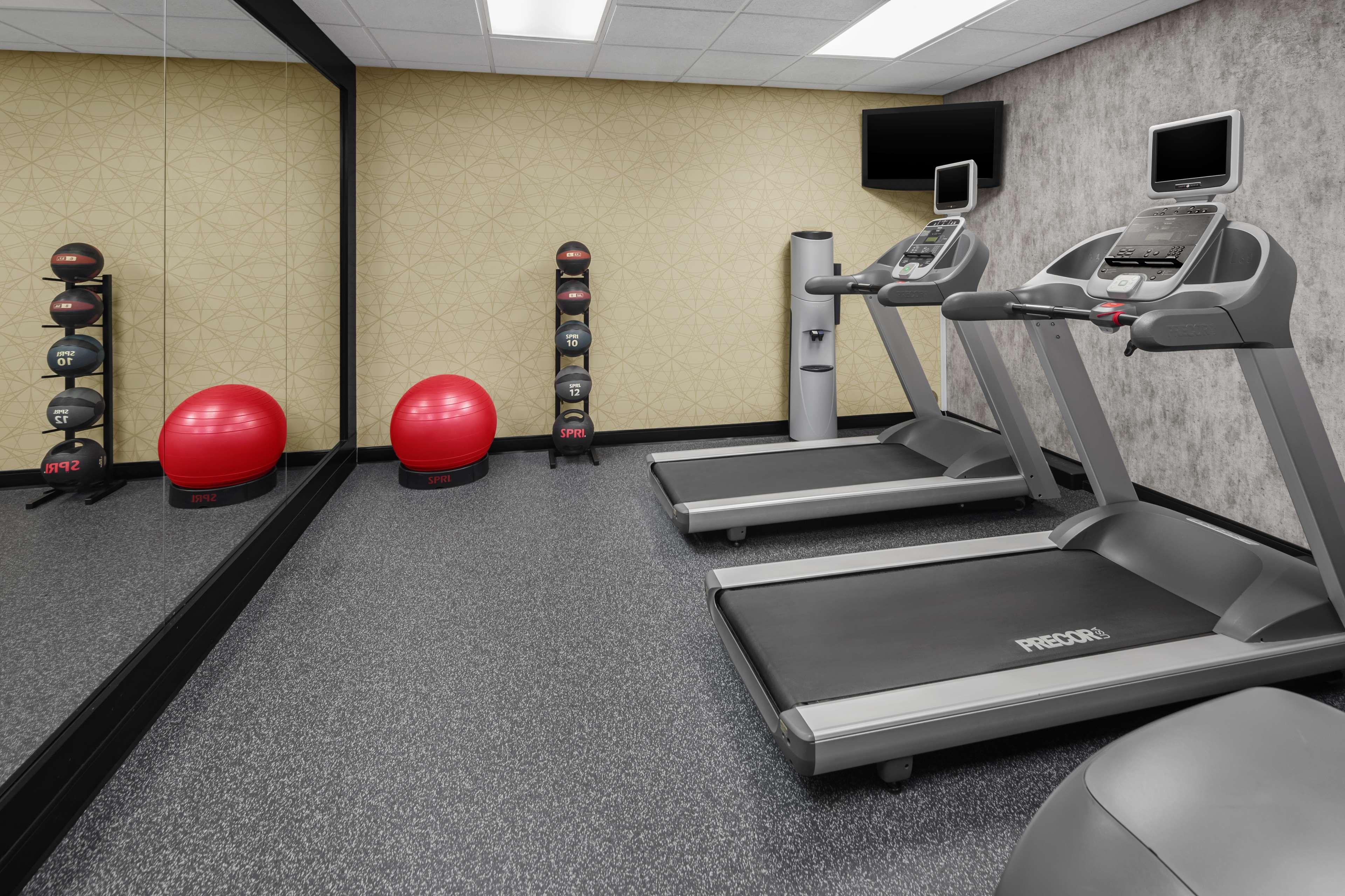 Homewood Suites By Hilton Орланд Парк Екстериор снимка