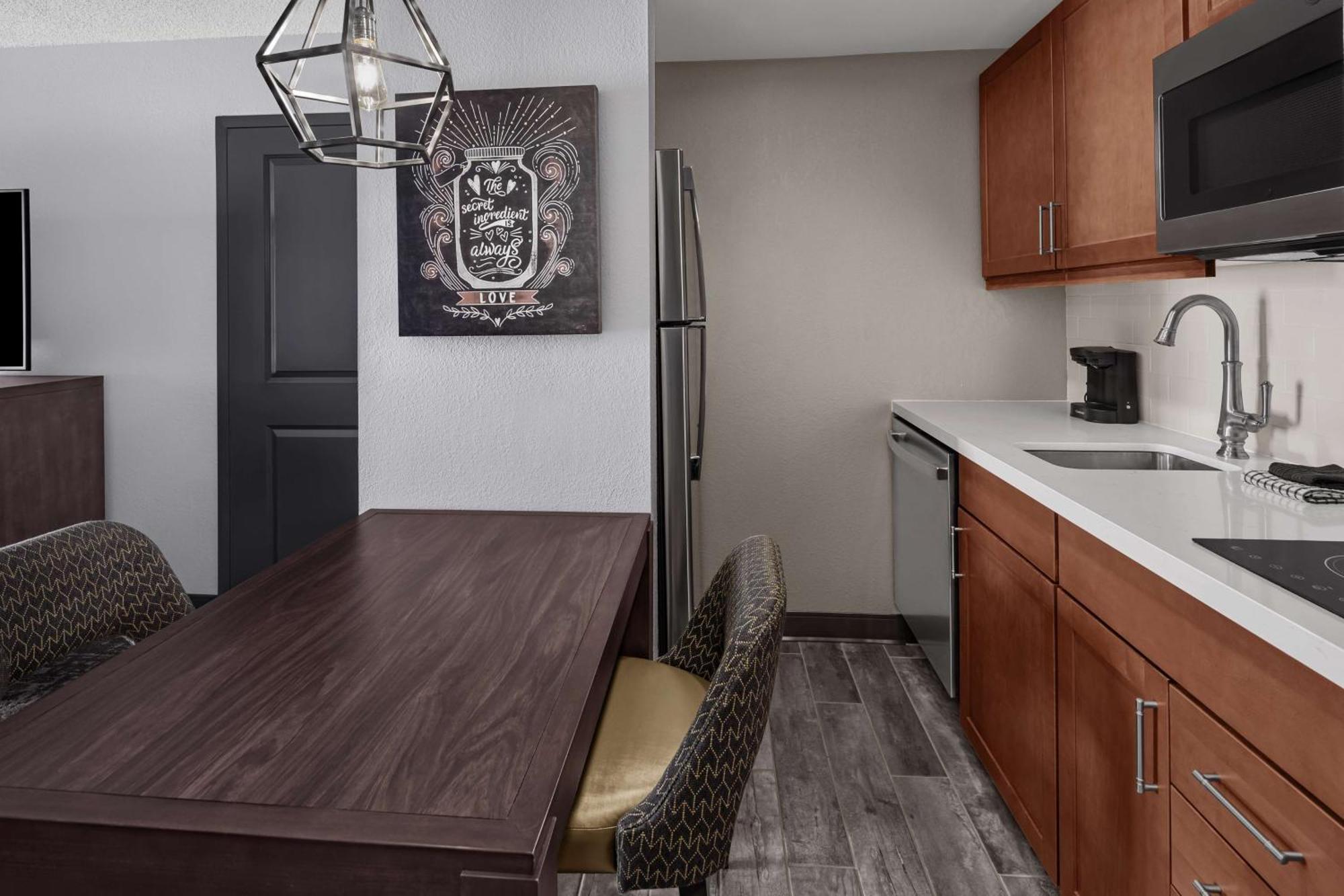 Homewood Suites By Hilton Орланд Парк Екстериор снимка